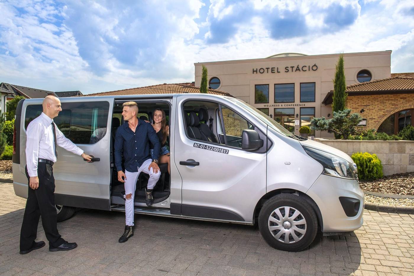 Budapest-Airport-Hotel-Stacio-Superior-Wellness-General-view-2