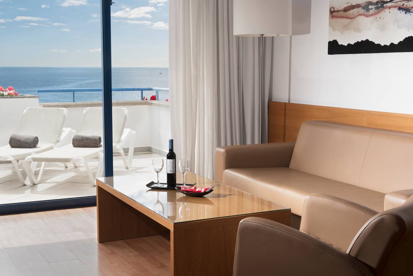 TUI-BLUE-Suite-Princess--Adults-Only--Room-19