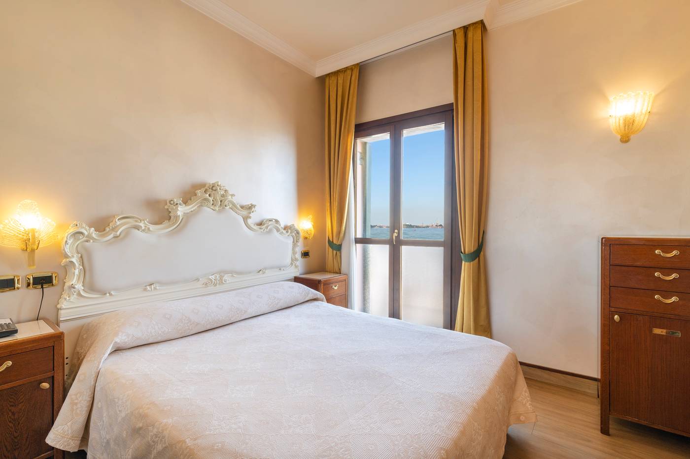 Hotel-Panorama-Room-16