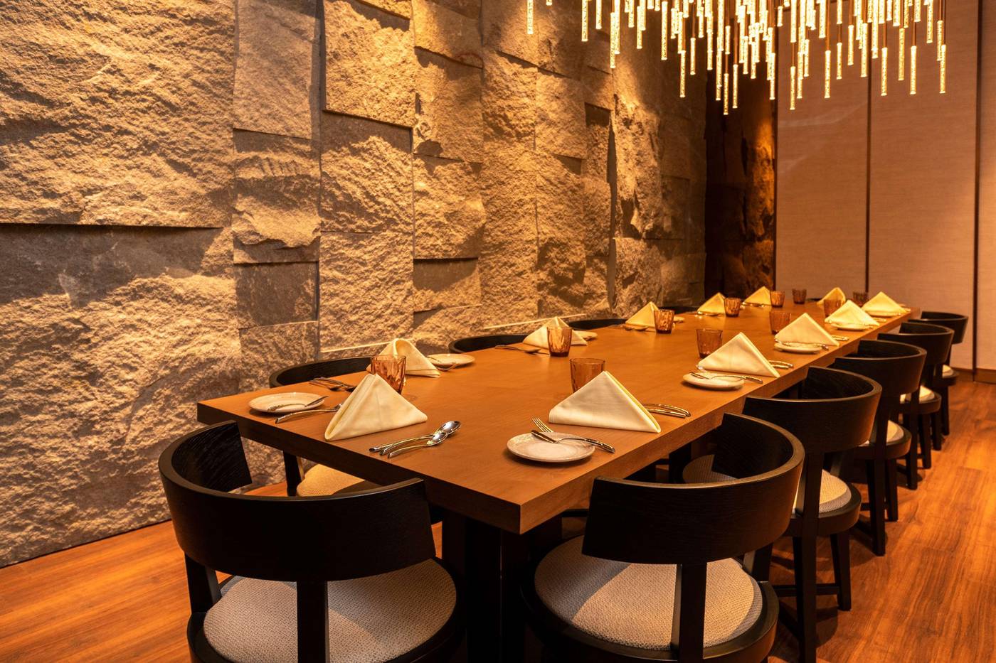 DoubleTree-by-Hilton-Weerawila-Rajawarna-Resort-Restaurant-52