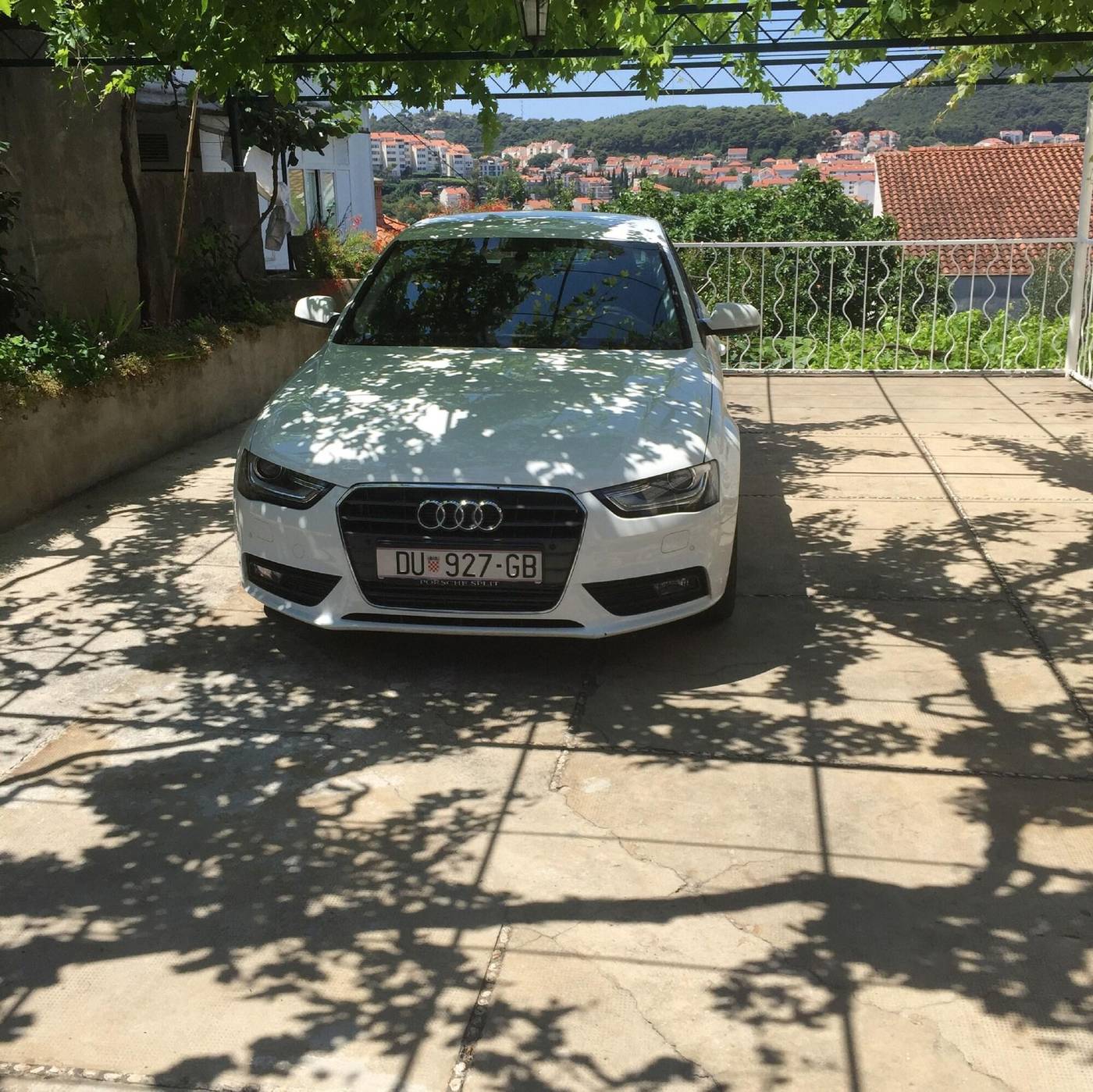 Jele-Rooms-Sports-and-Entertainment-46