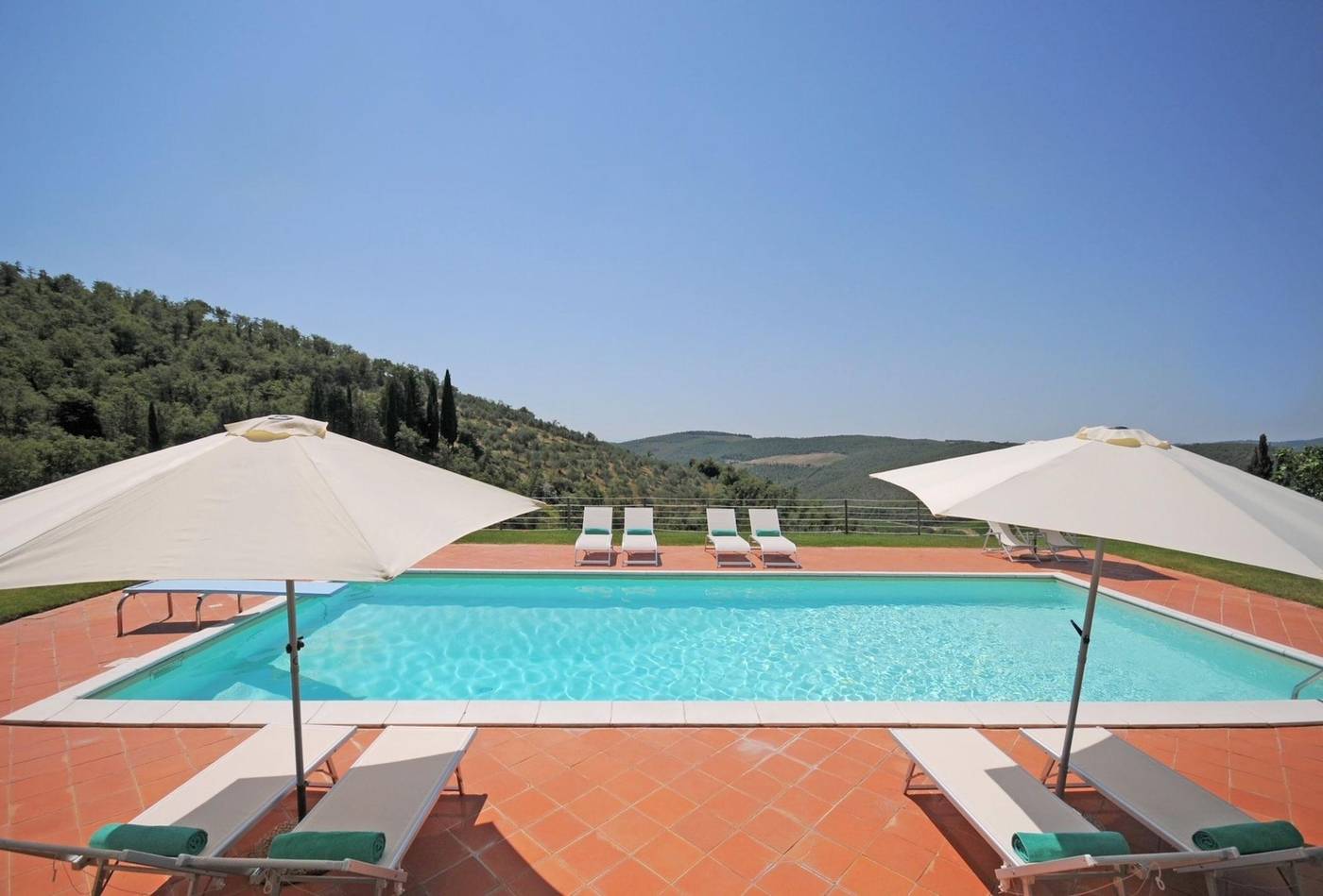 Villa-Vistarenni-Sports-and-Entertainment-40