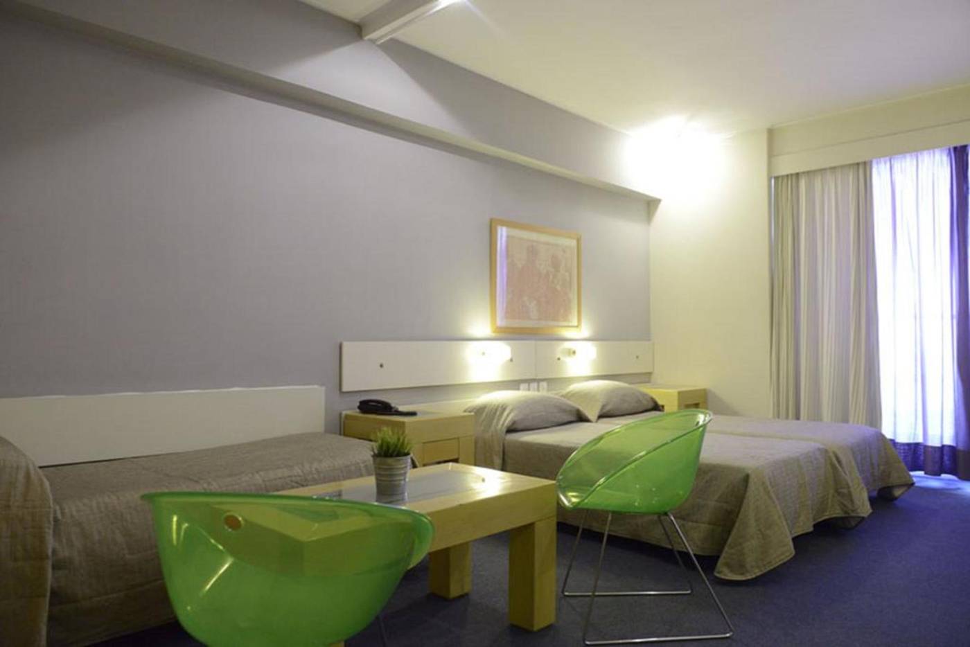 Dorian-Inn--Sure-Hotel-Collection-by-Best-Western-Room-35