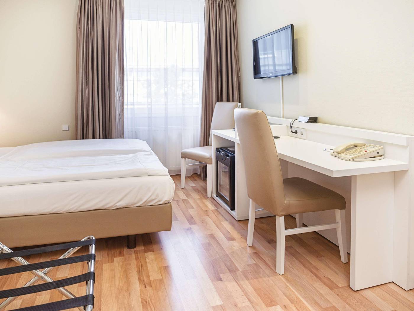 Hotel-am-Schloss-Koepenick-Berlin-by-Golden-Tulip-Room-22