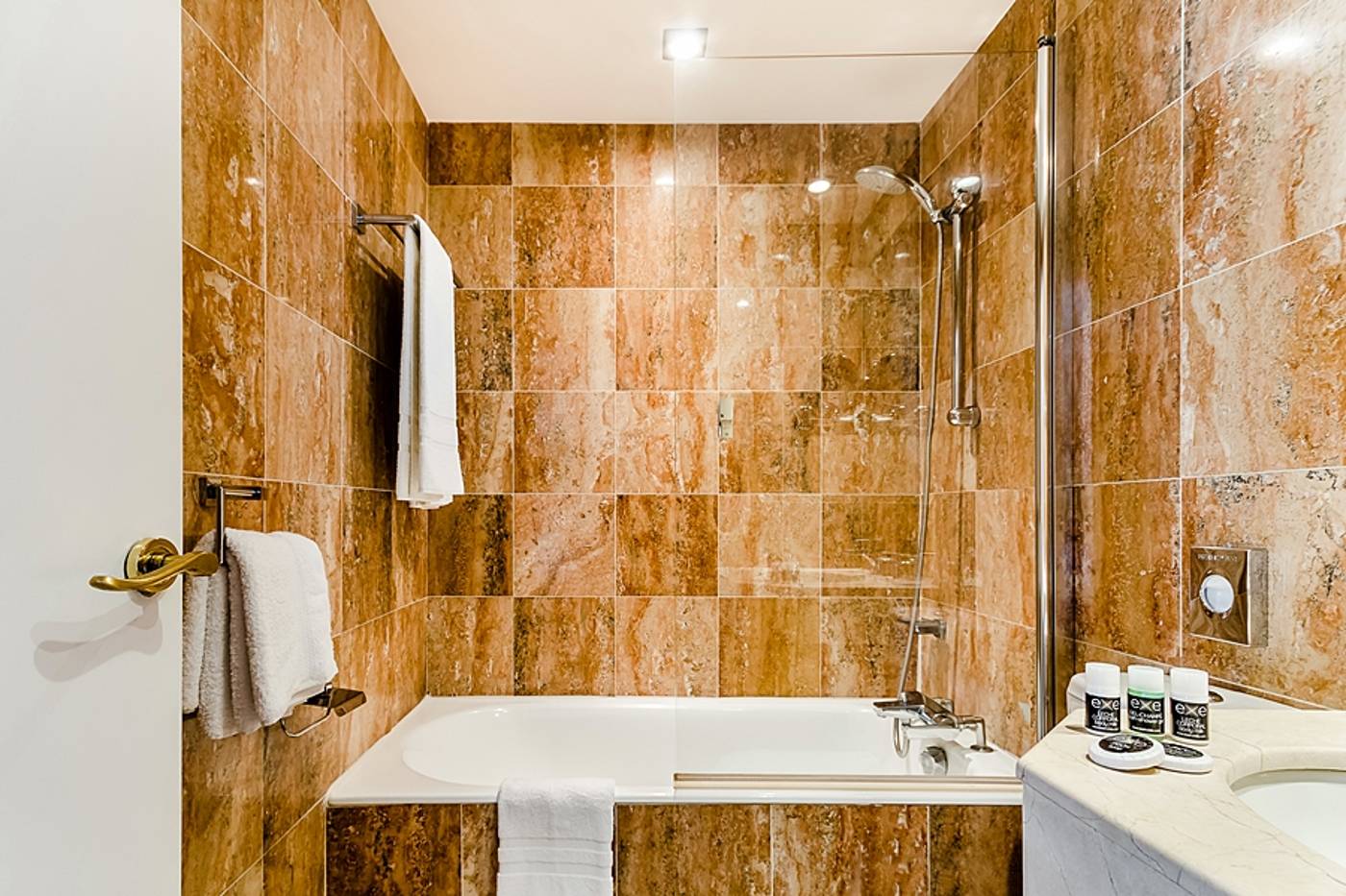 Exe-Paris-Centre-Room-21