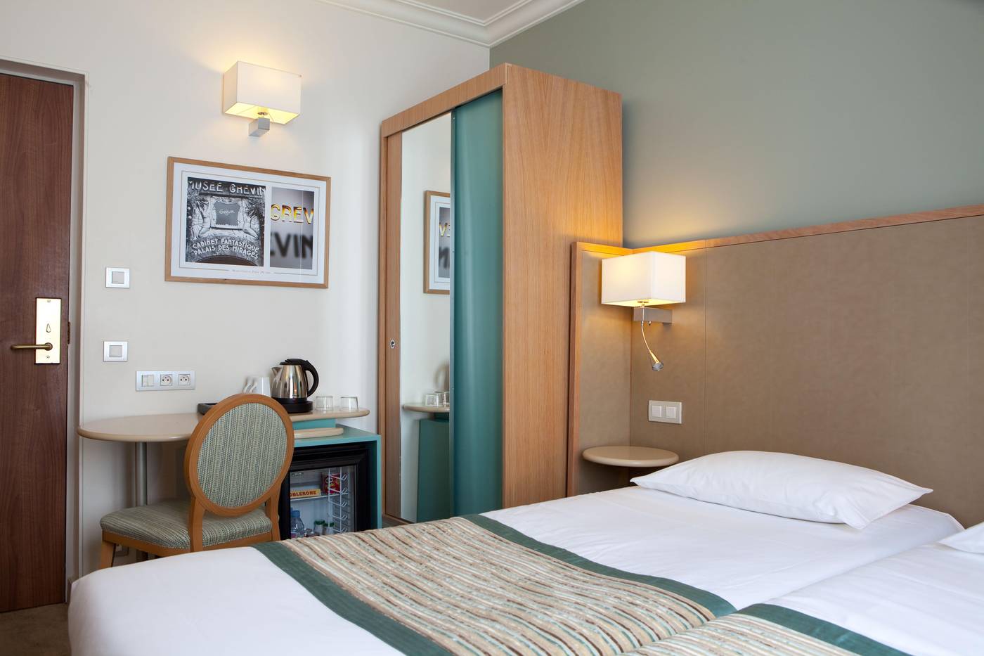 Leonardo-Boutique-Hotel-Paris-Opera-Room-16