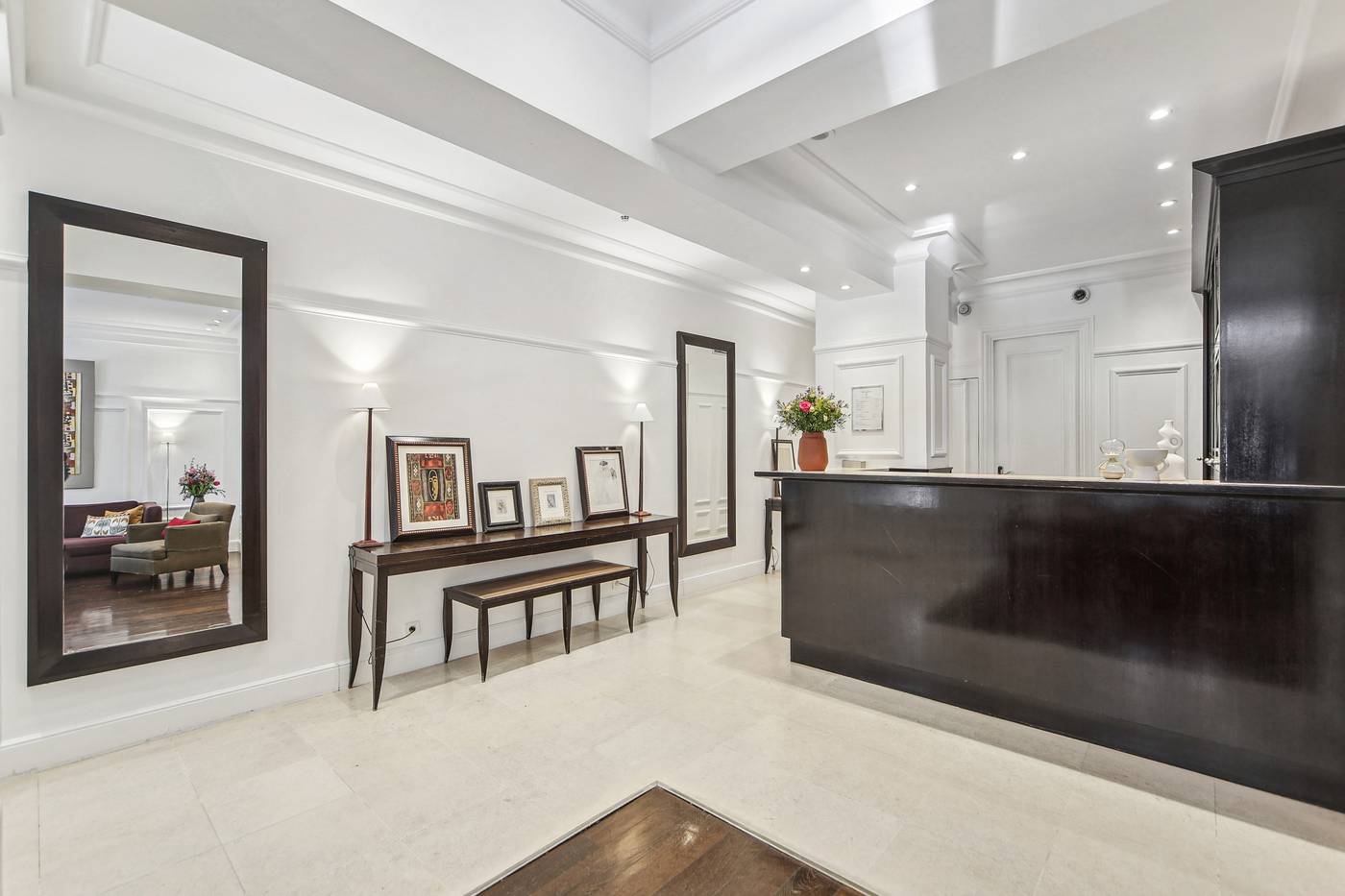 Victoires-Opera-Lobby-10