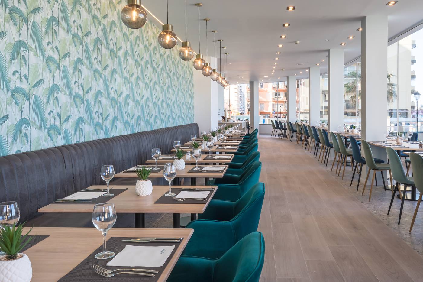 Occidental-Fuengirola-Restaurant-52