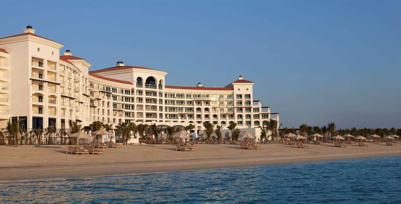 Waldorf-Astoria-Dubai-Palm-Jumeirah-General-view-6