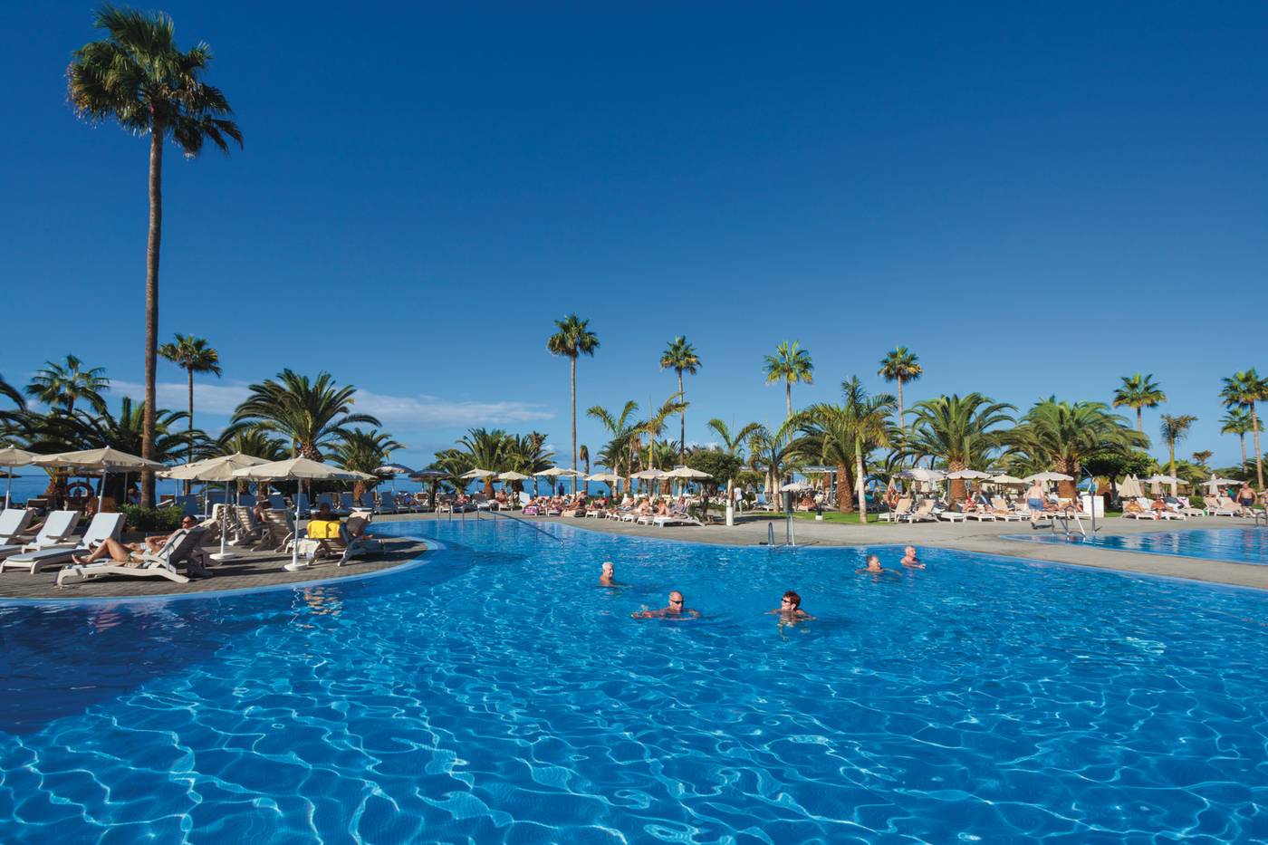 Riu-Palace-Tenerife-Pool-1