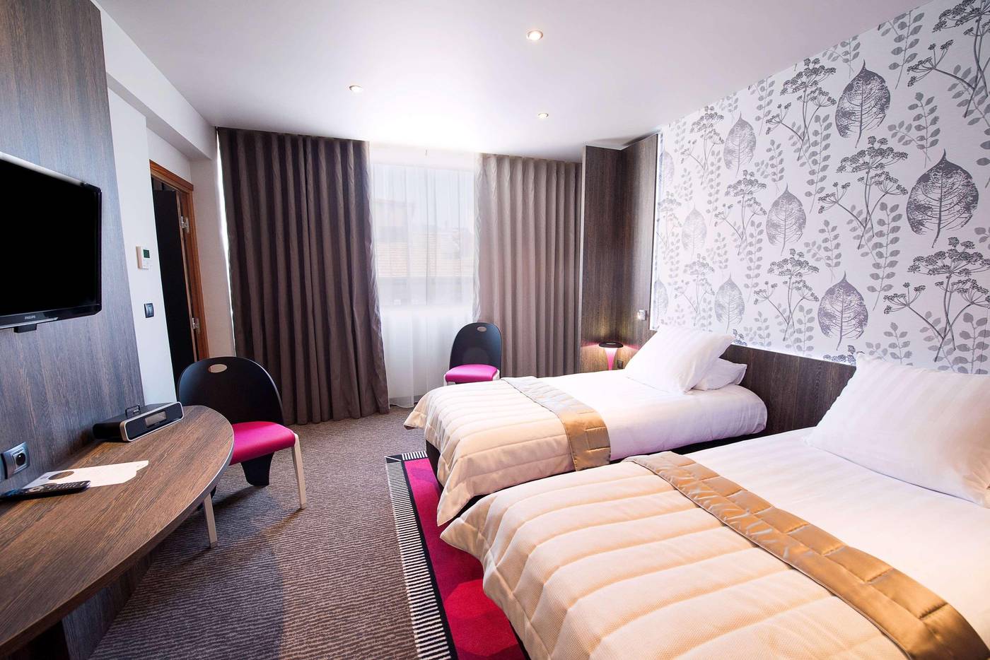 Best-Western-Premier-Patio-des-Artistes-Room-19