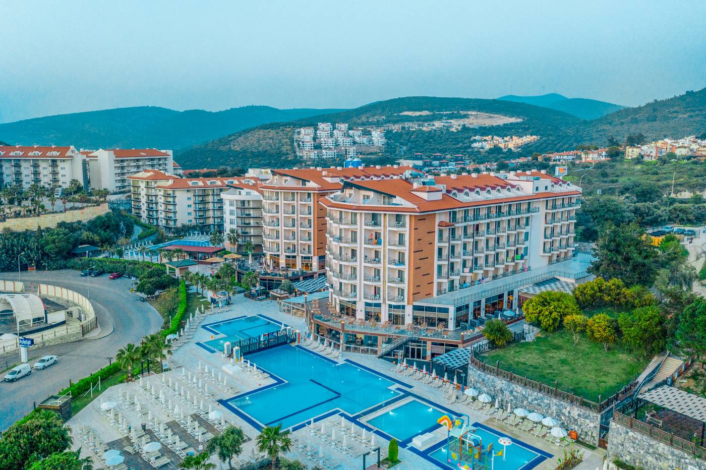 Ramada-Resort-by-Wyndham-Kusadasi---Golf-General-view-10
