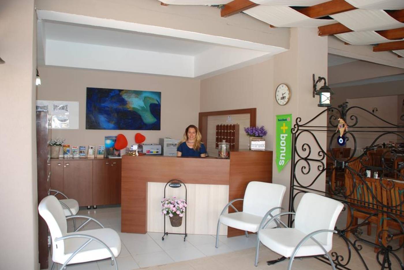 Ant-Apartments-Lobby-35