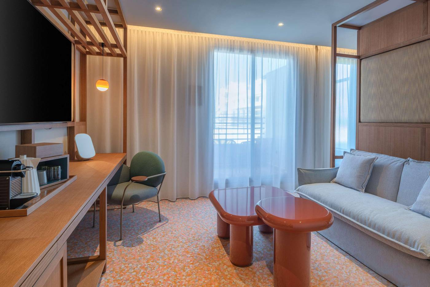 Canopy-by-Hilton-Cannes-Room-40