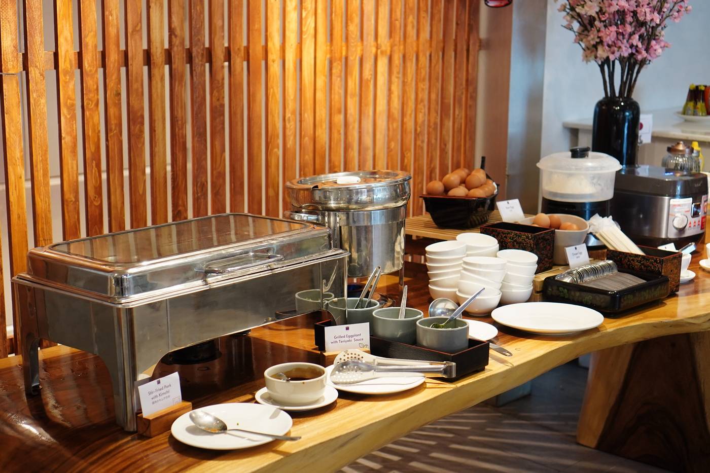 Bangkok-Lotus-Sukhumvit-33-By-Compass-Hospitalit-Restaurant-25