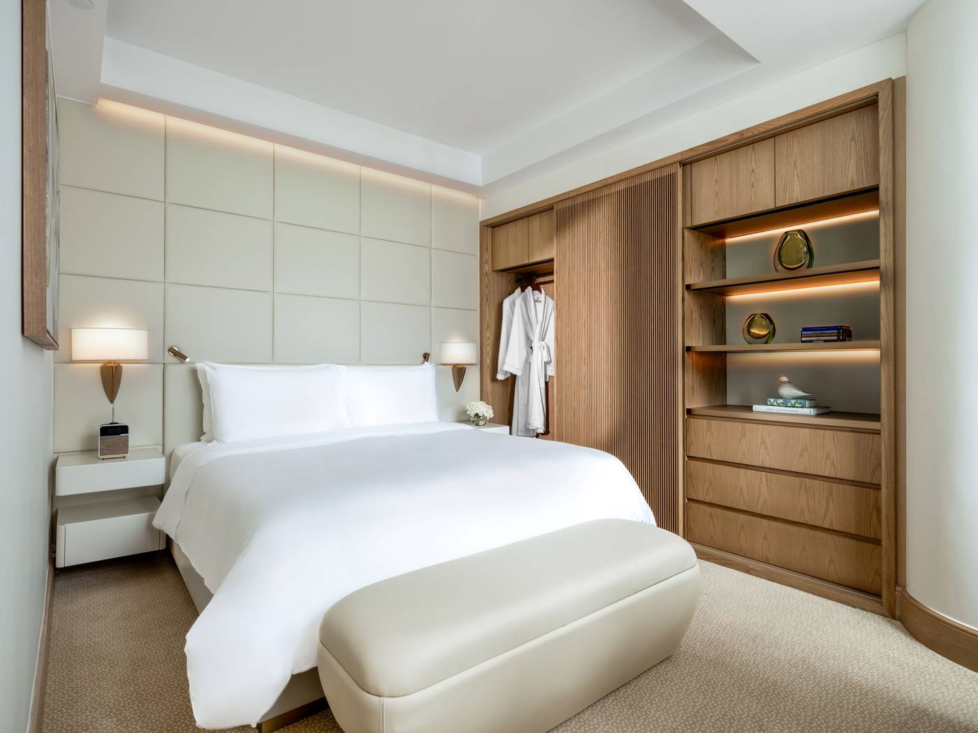 Lanson-Place-Causeway-Bay--Hong-Kong-Room-20