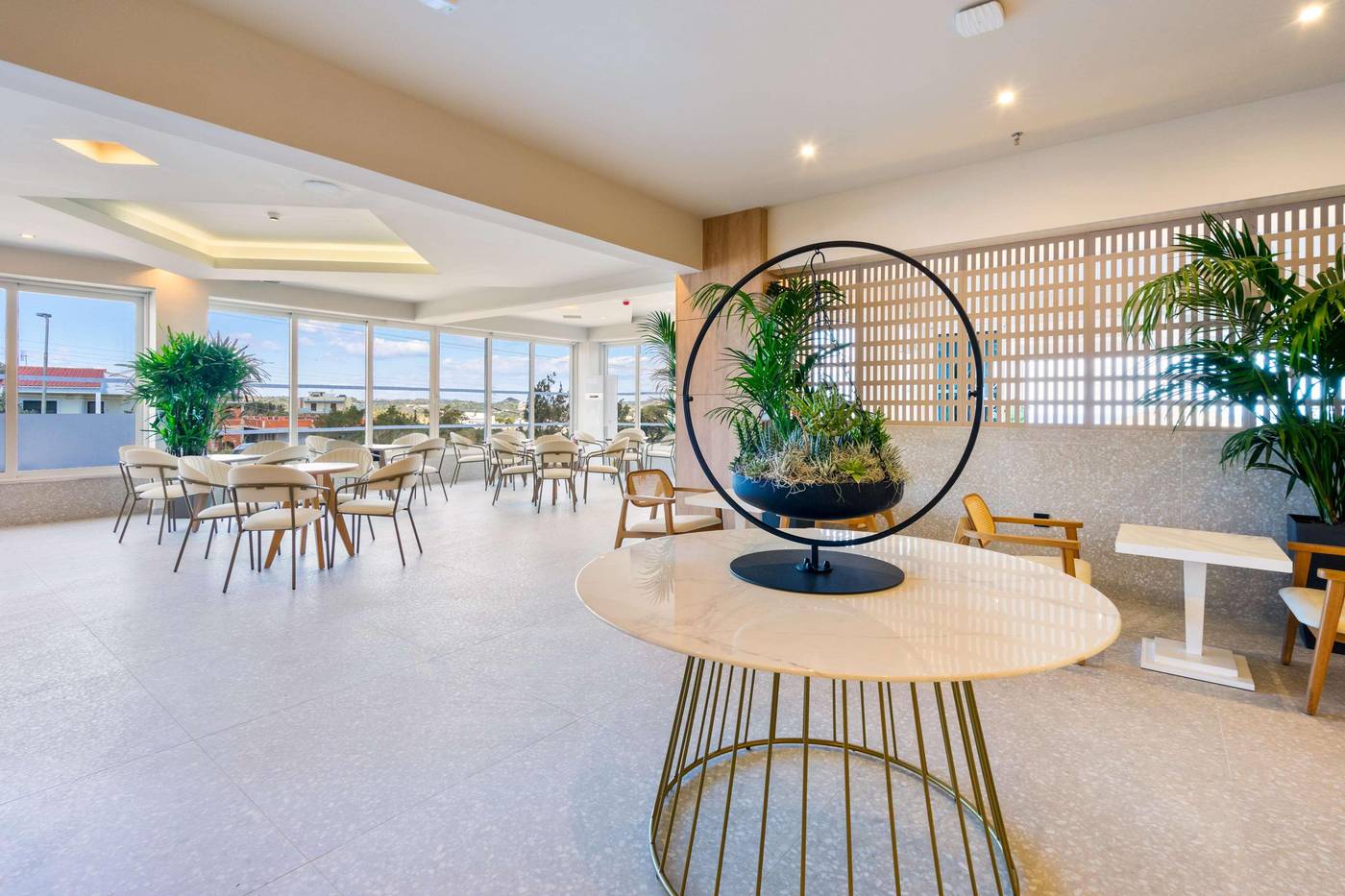 Venezia-Resort-Hotel-Lobby-59