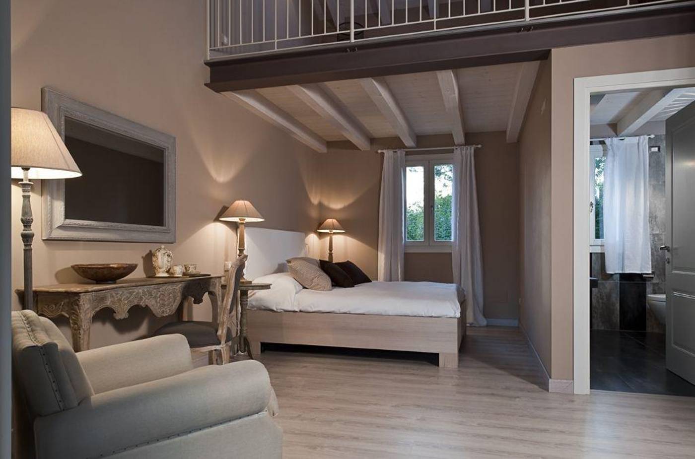 A-Casa-di-Delia---Charming-House-Room-5