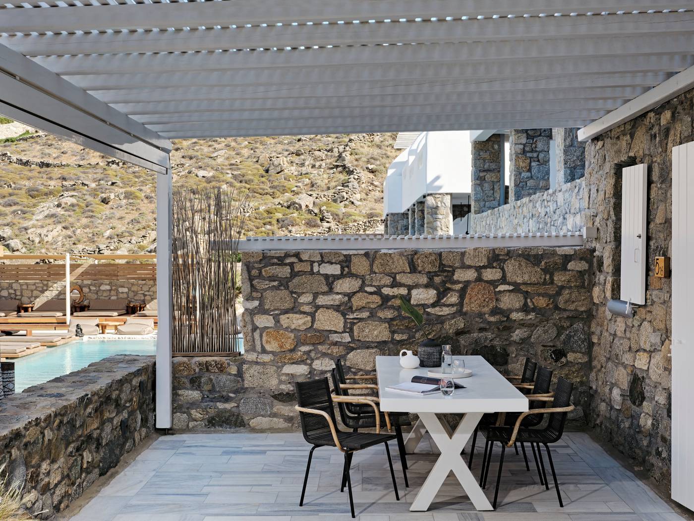 Mykonos-No5-Luxury-Suites---Villas-Room-9