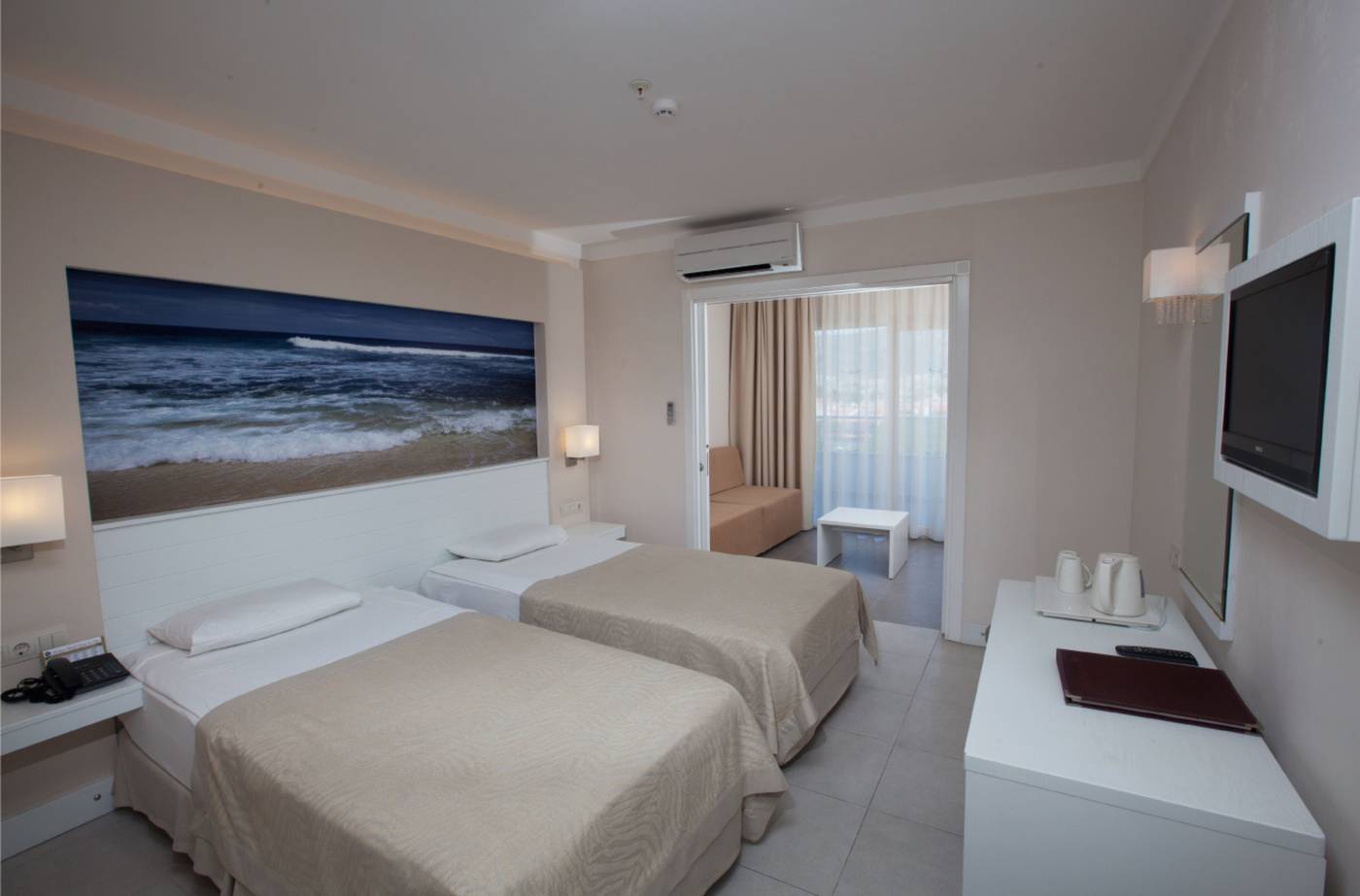 Batihan-Beach-Resort---Spa-Room-30