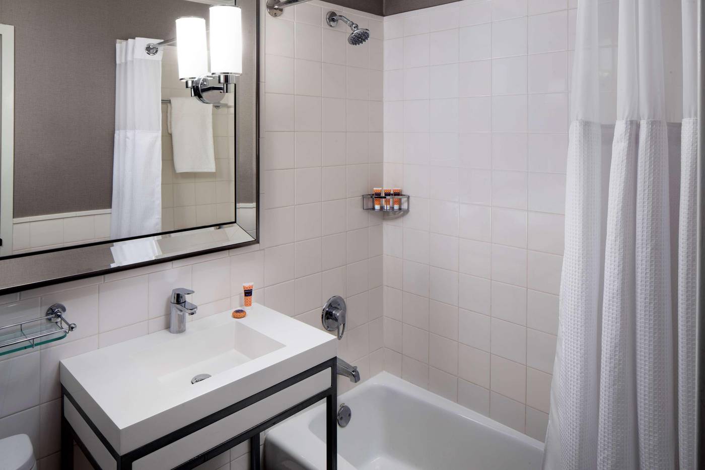 Park-South-Hotel--part-of-JdV-by-Hyatt-Room-29