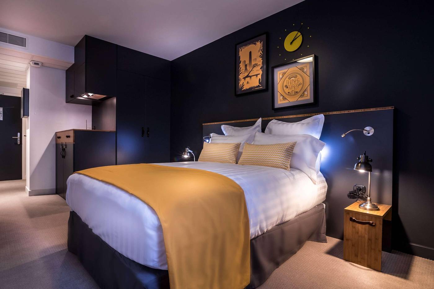 Best-Western-Plus-Suitcase-Paris-la-Defense-Room-20