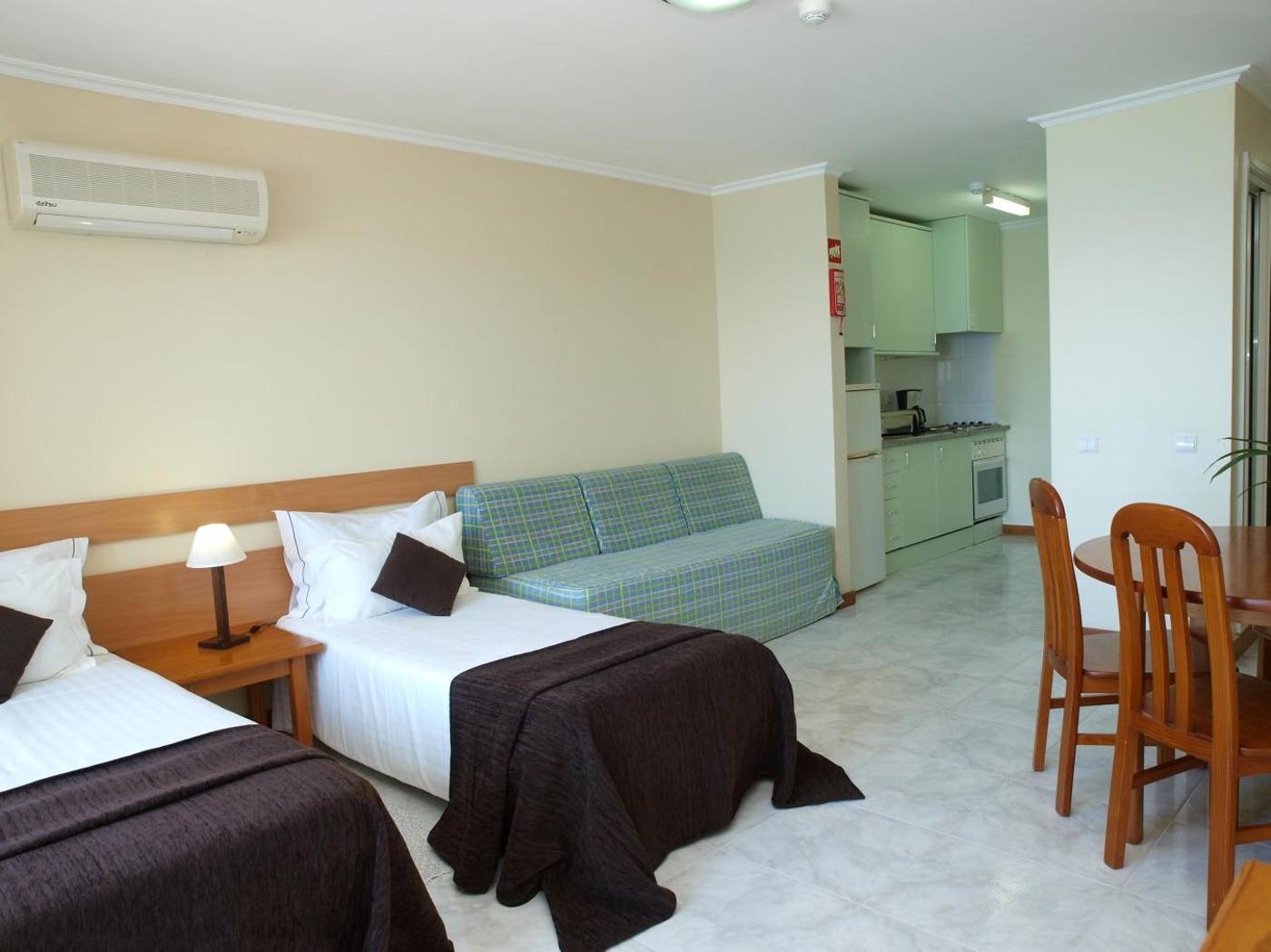 Jardins-da-Rocha-Room-19