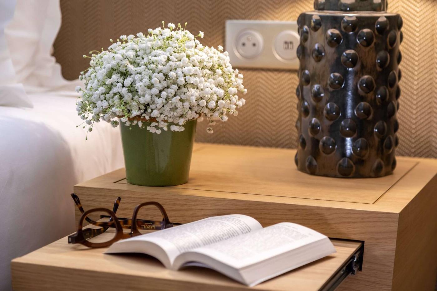 Hotel-Camille-Paris-Gare-De-Lyon-Tapestry-Collection-By-Hilton-Room-52