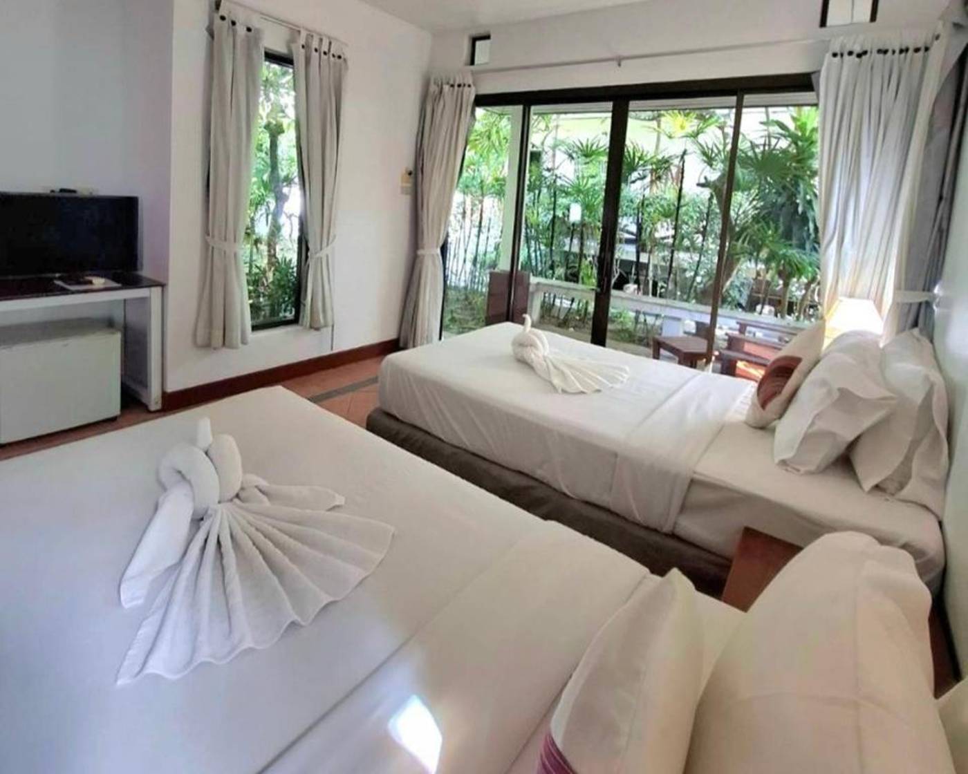 Samui-Honey-Cottage-Beach-Resort-Room-18