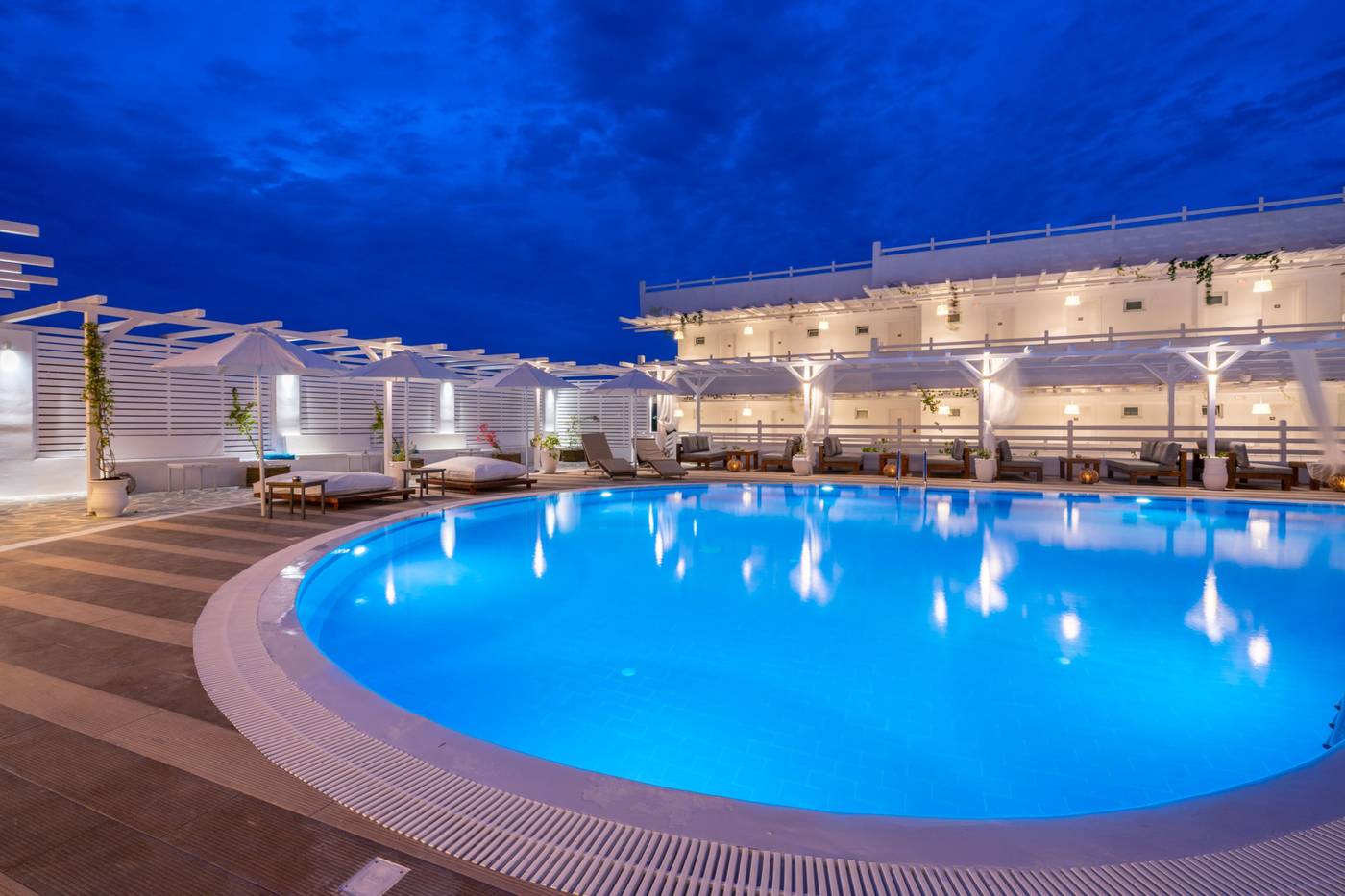 Aloe-Hotel-Faliraki---Adults-Only-Pool-13