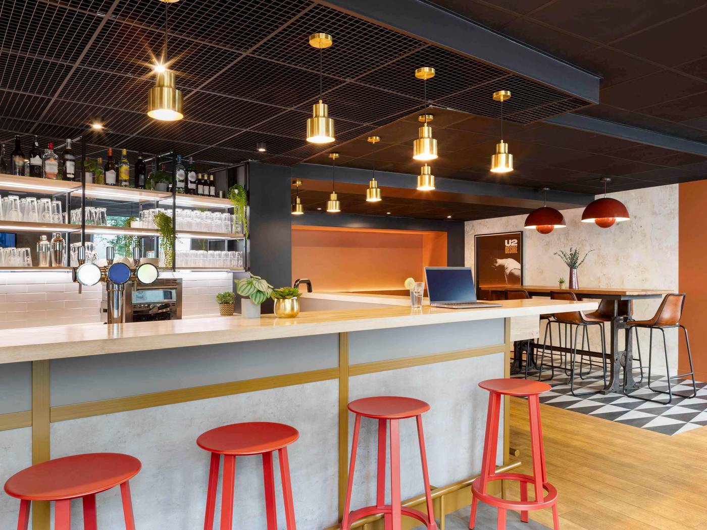 Ibis-Paris-Nation-Davout-Bar-14