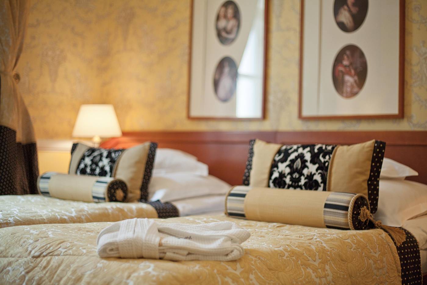 The Bonerowski Palace-Poland-KRAKOW-Room-10