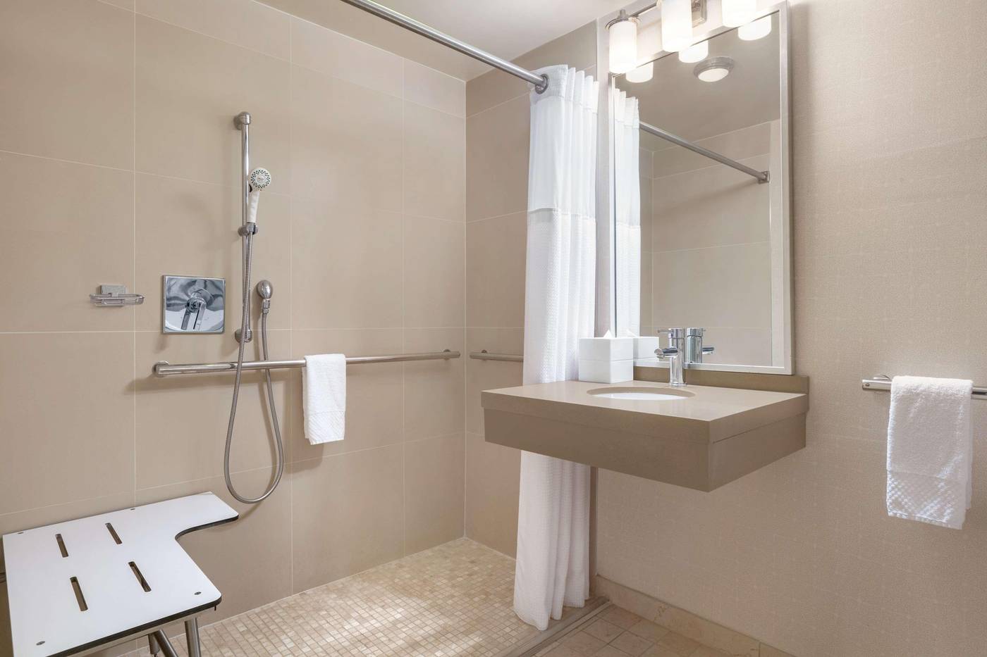 Hilton-New-York-Times-Square-Room-53