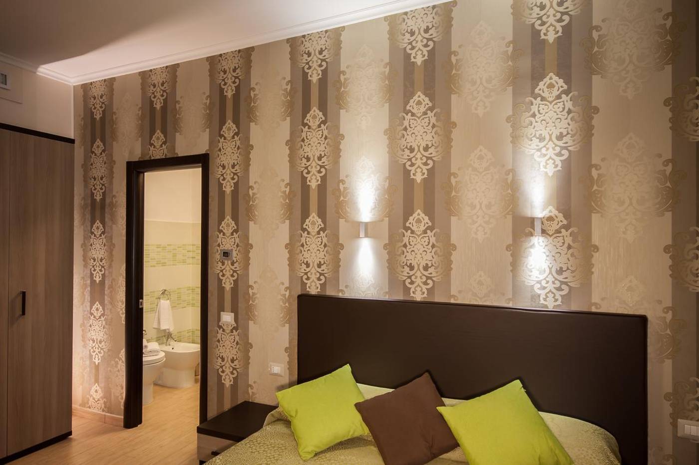 Rome-Kings-Suite-Room-14