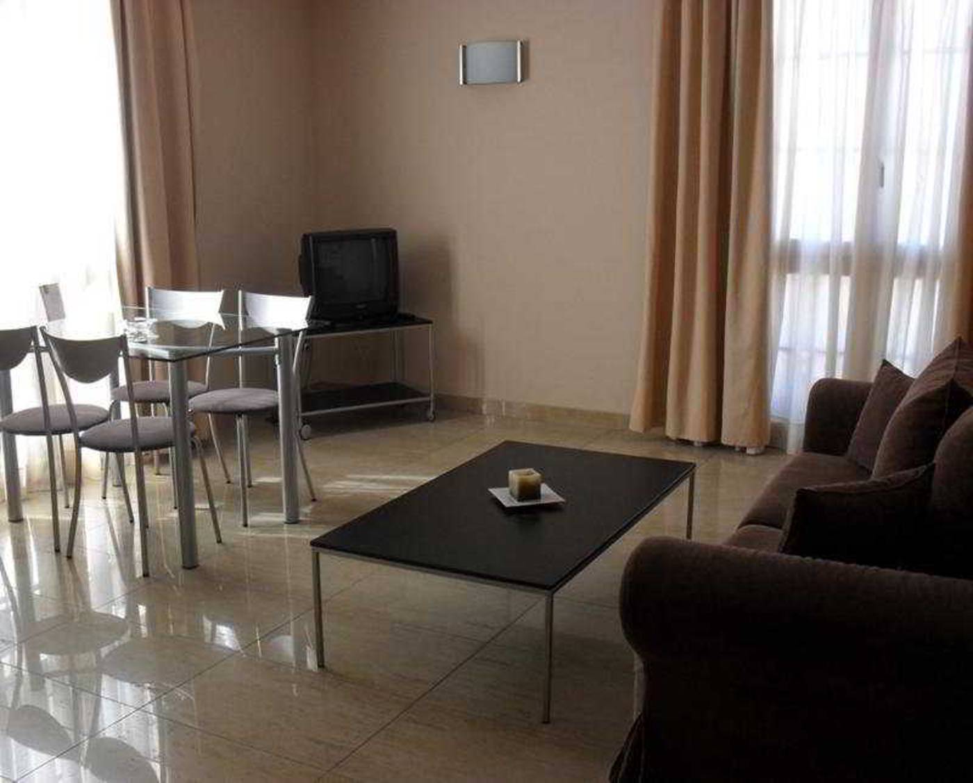 Vent-de-Garbi-Room-11