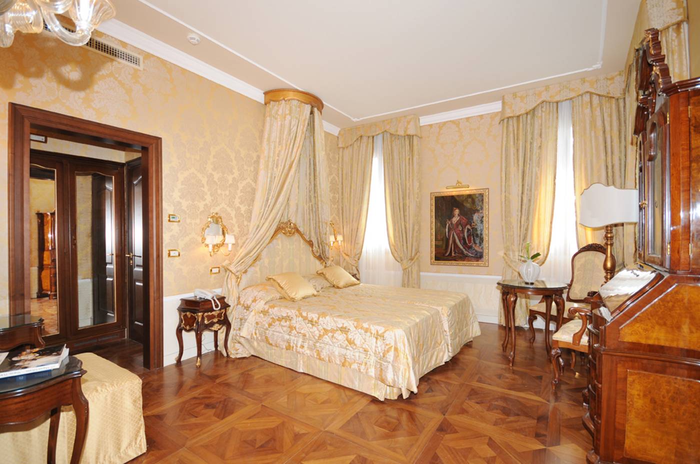 Hotel-Canal-Grande-Room-43