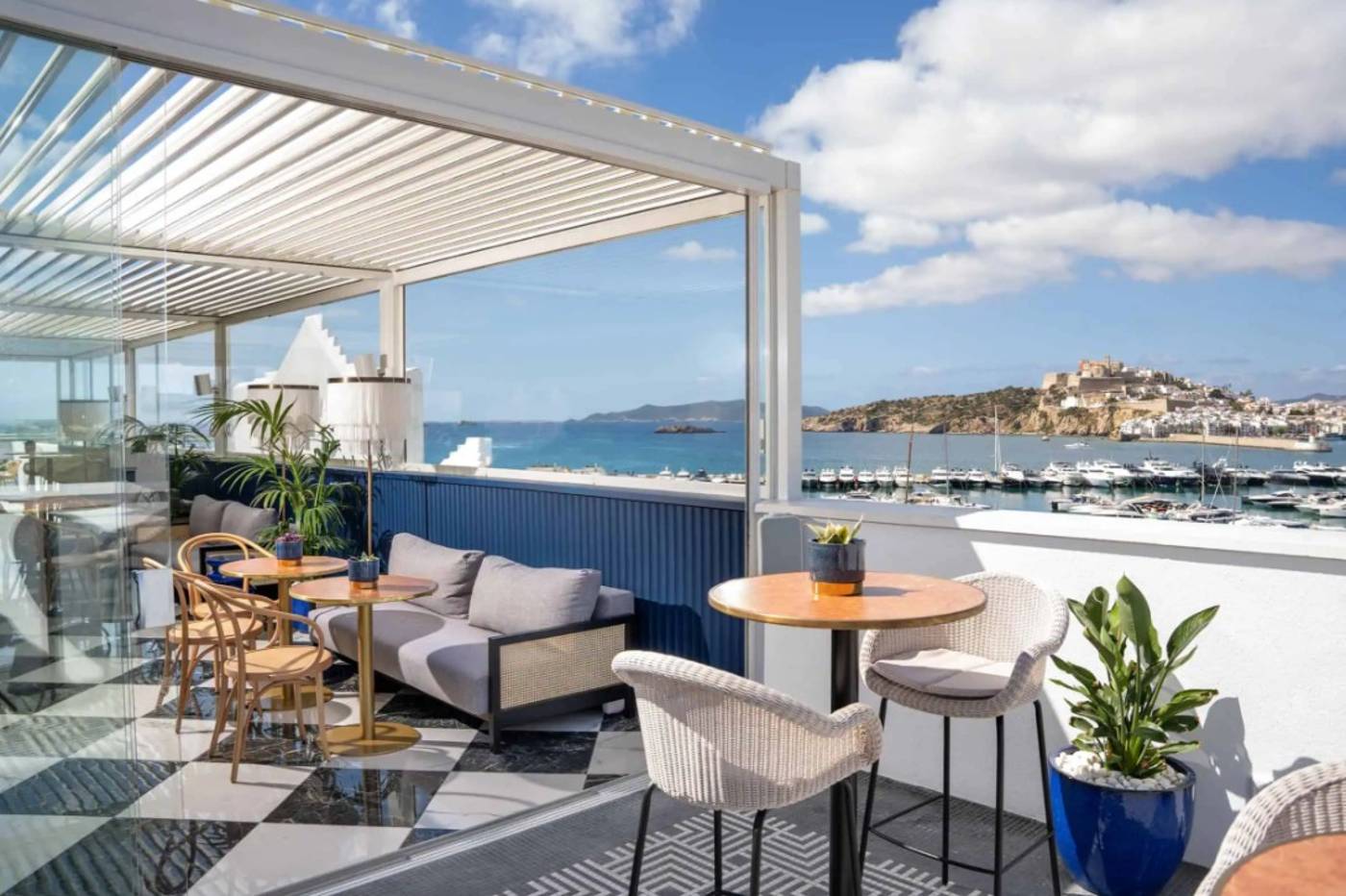 08.12.25 Ocean Drive Ibiza