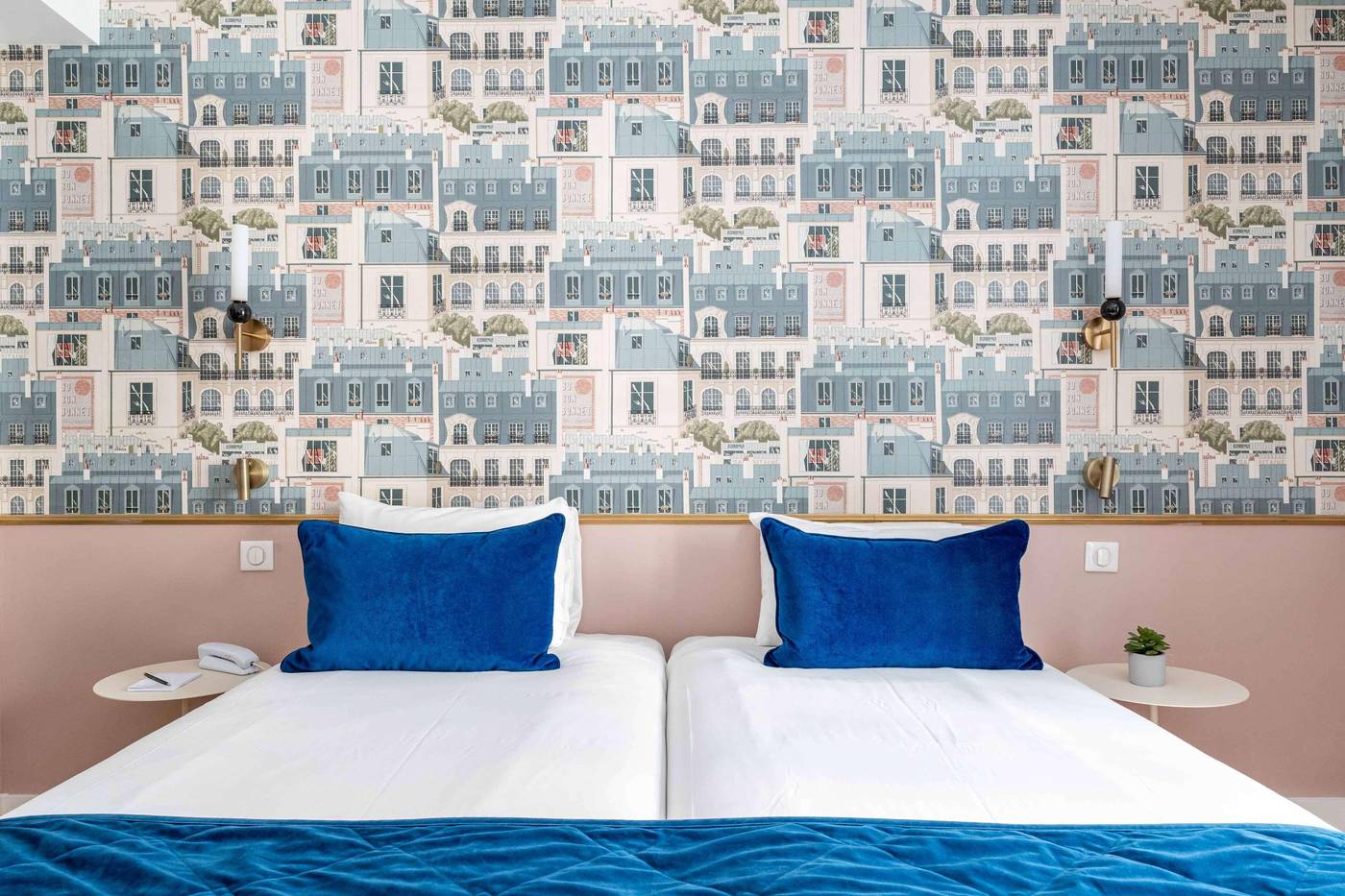 Acadia-Astotel-Room-4