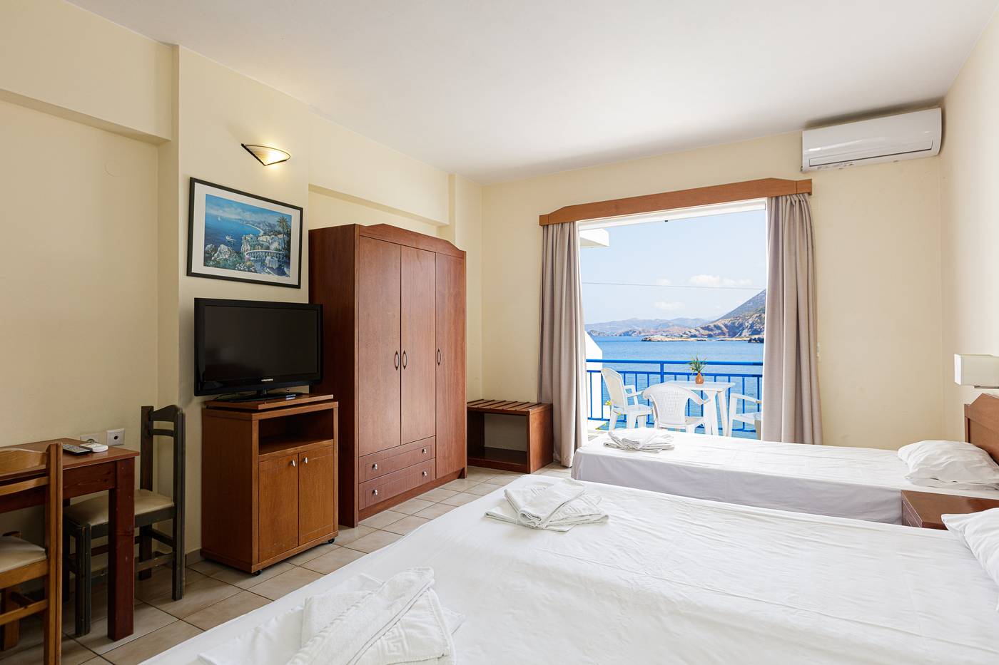Bali-Beach---Sofia-Village-Room-15