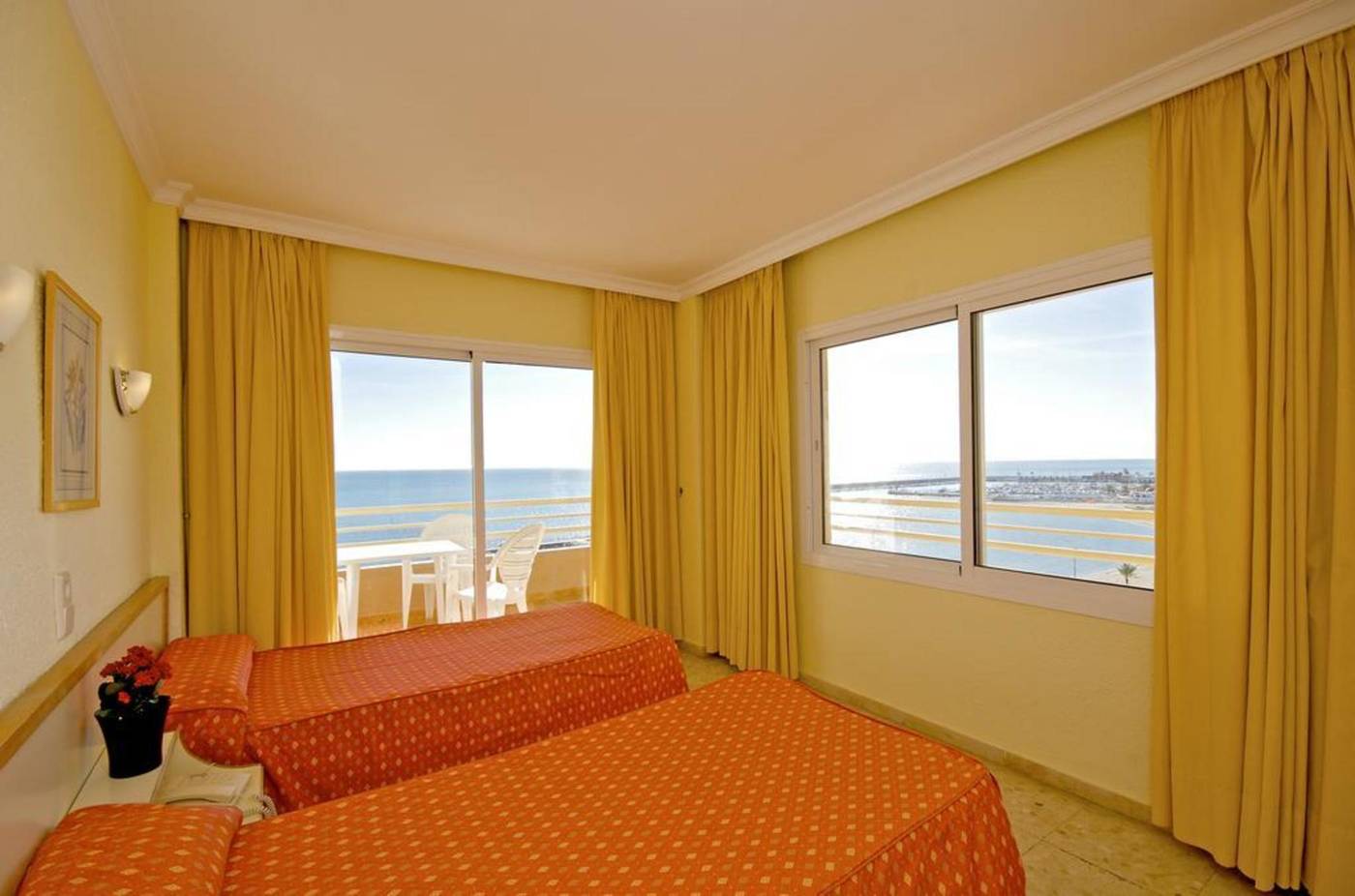 Stella-Maris-Room-16