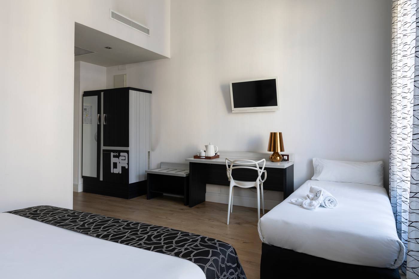 Petit-Palace-Savoy-Alfonso-XII-Room-25