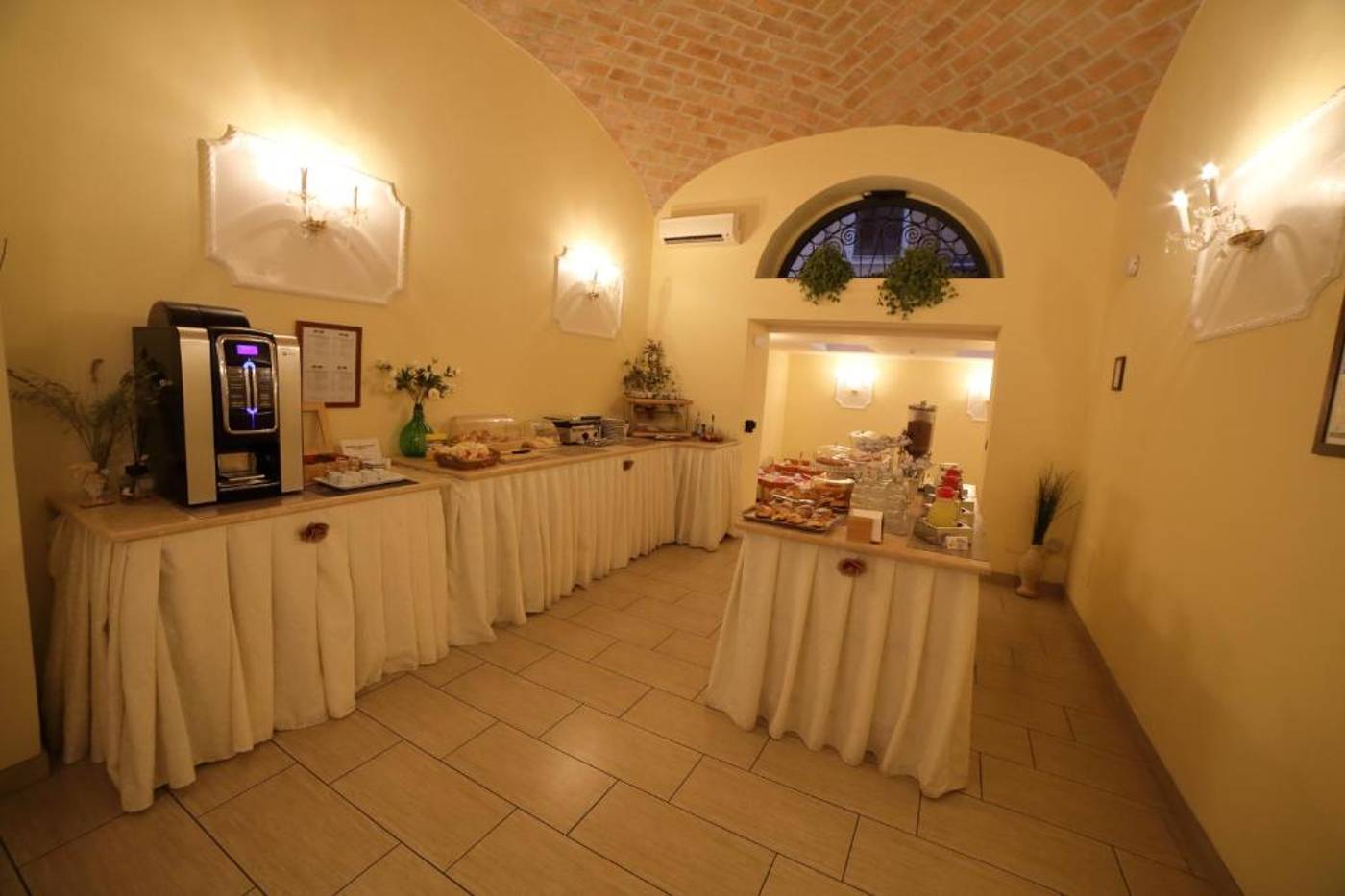 Hotel-RomAntica-General-view-11