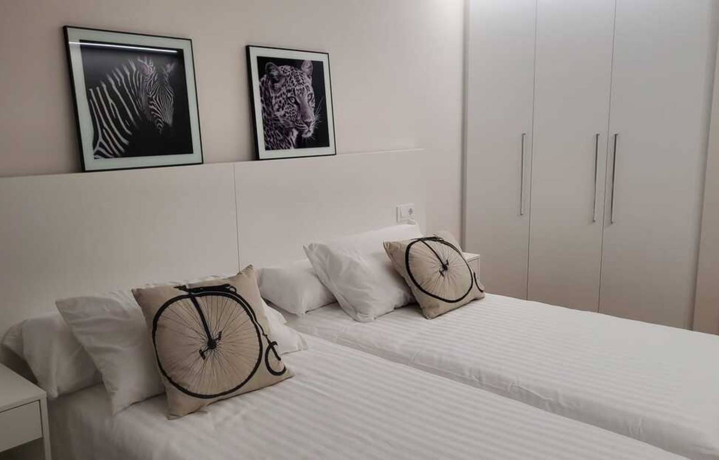 Cíes Suitel Lily Rodsen-Spain-Vigo-Room-10