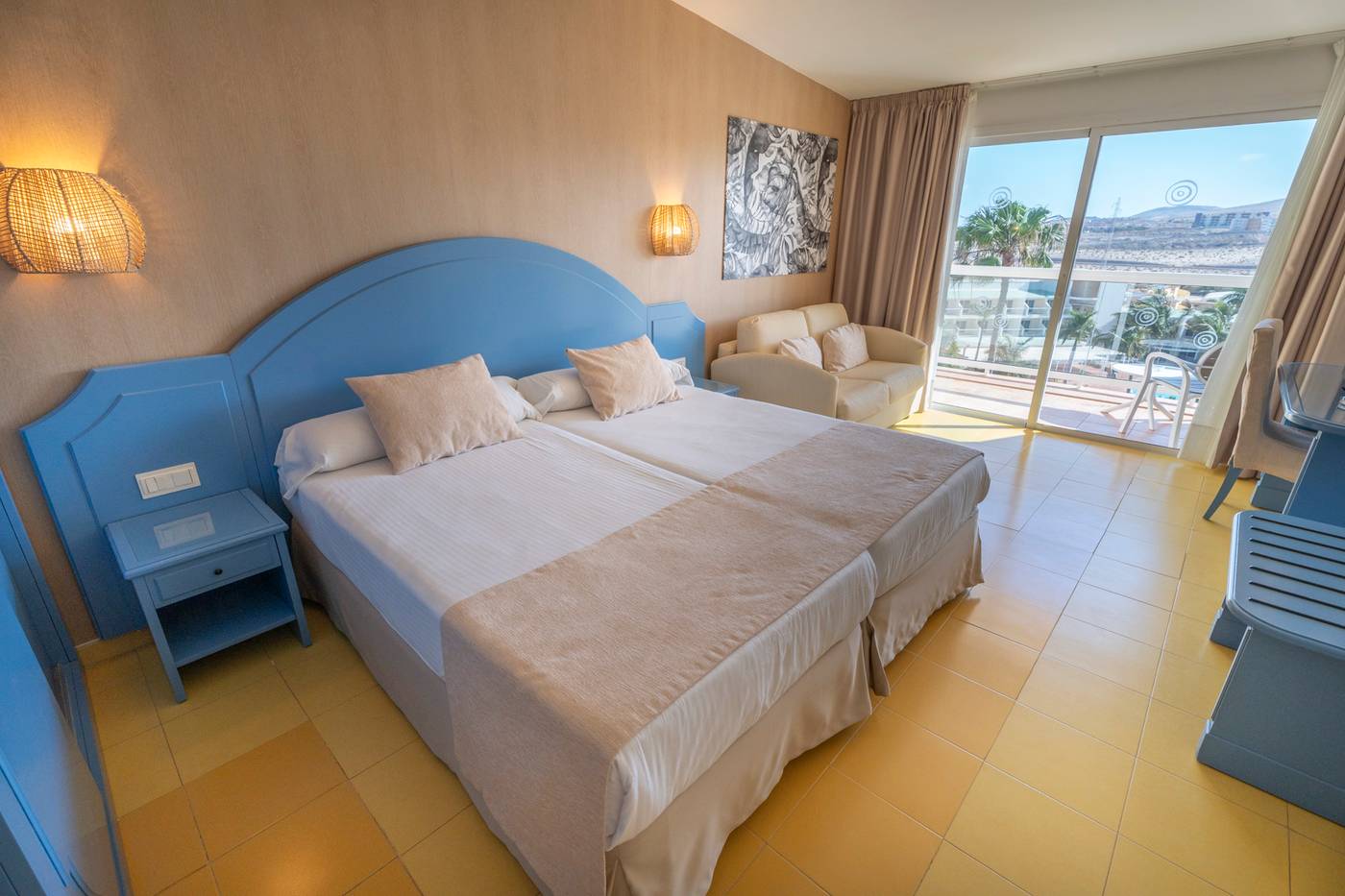 Hotel-LIVVO-Drago-Park-Room-17