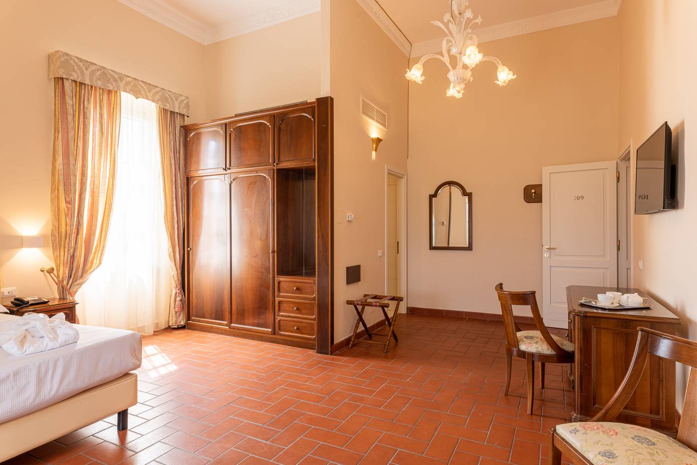 Hotel-Villa-San-Michele-Room-15