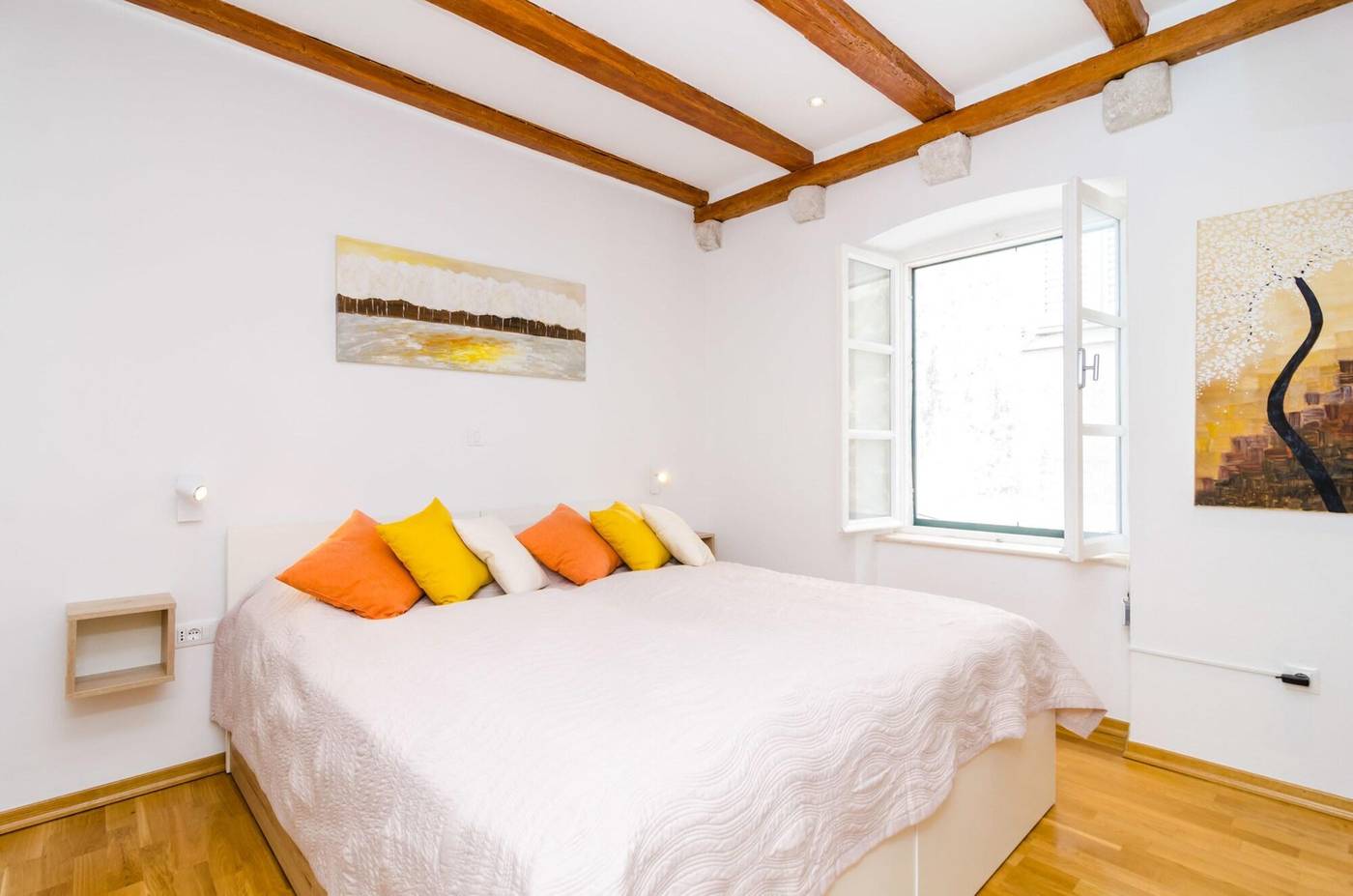 Apartments-Raic-Room-12