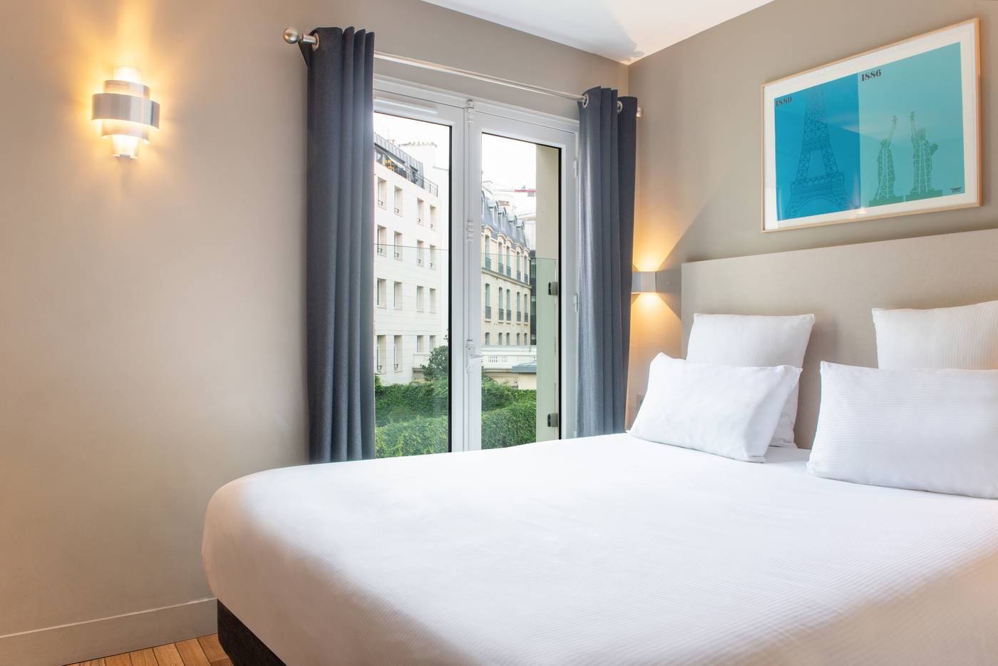Helzear-Suites---Hotel-Etoile-Room-24