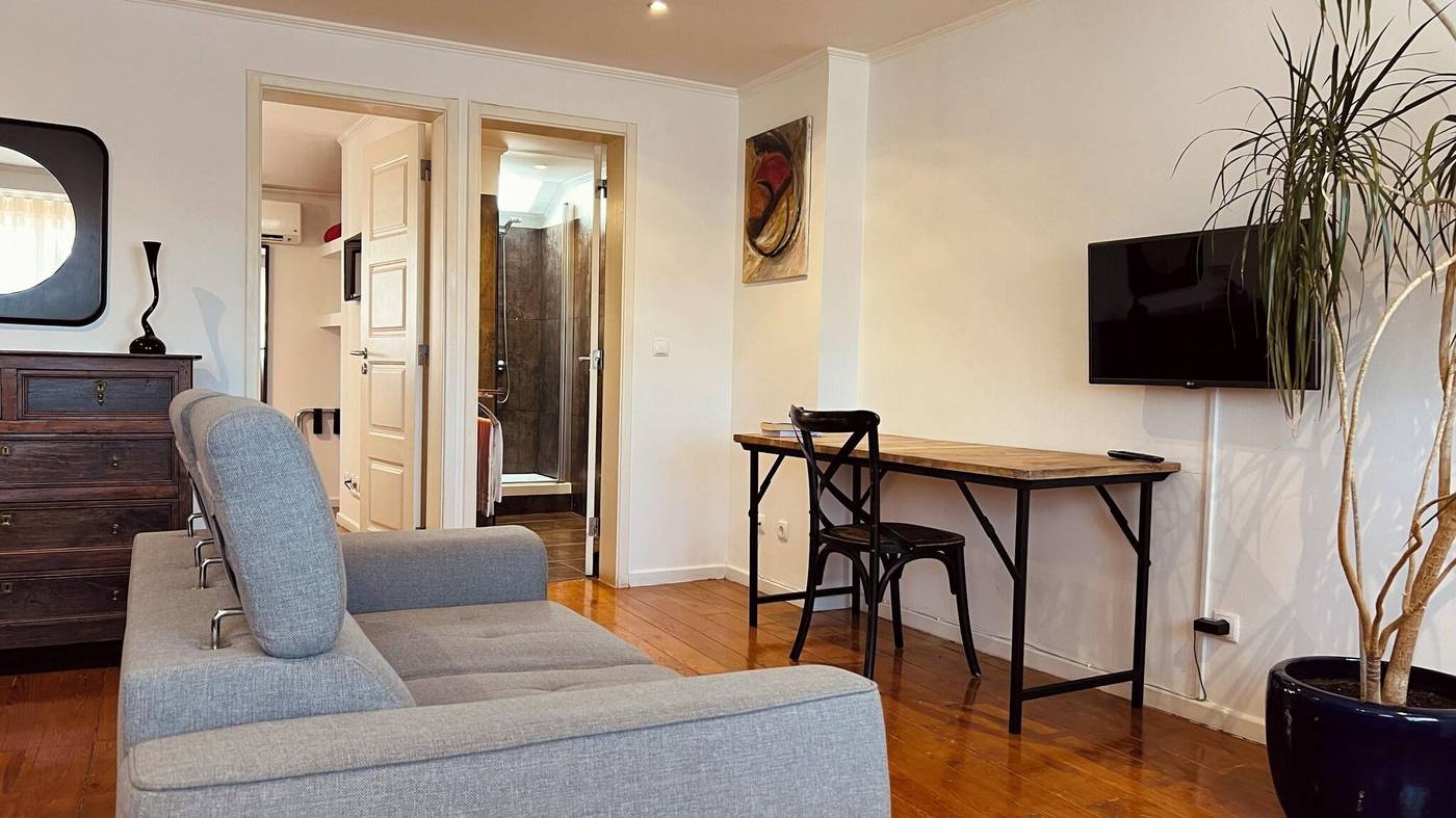 Casa-Do-Patio-Bed---Breakfast-Room-7