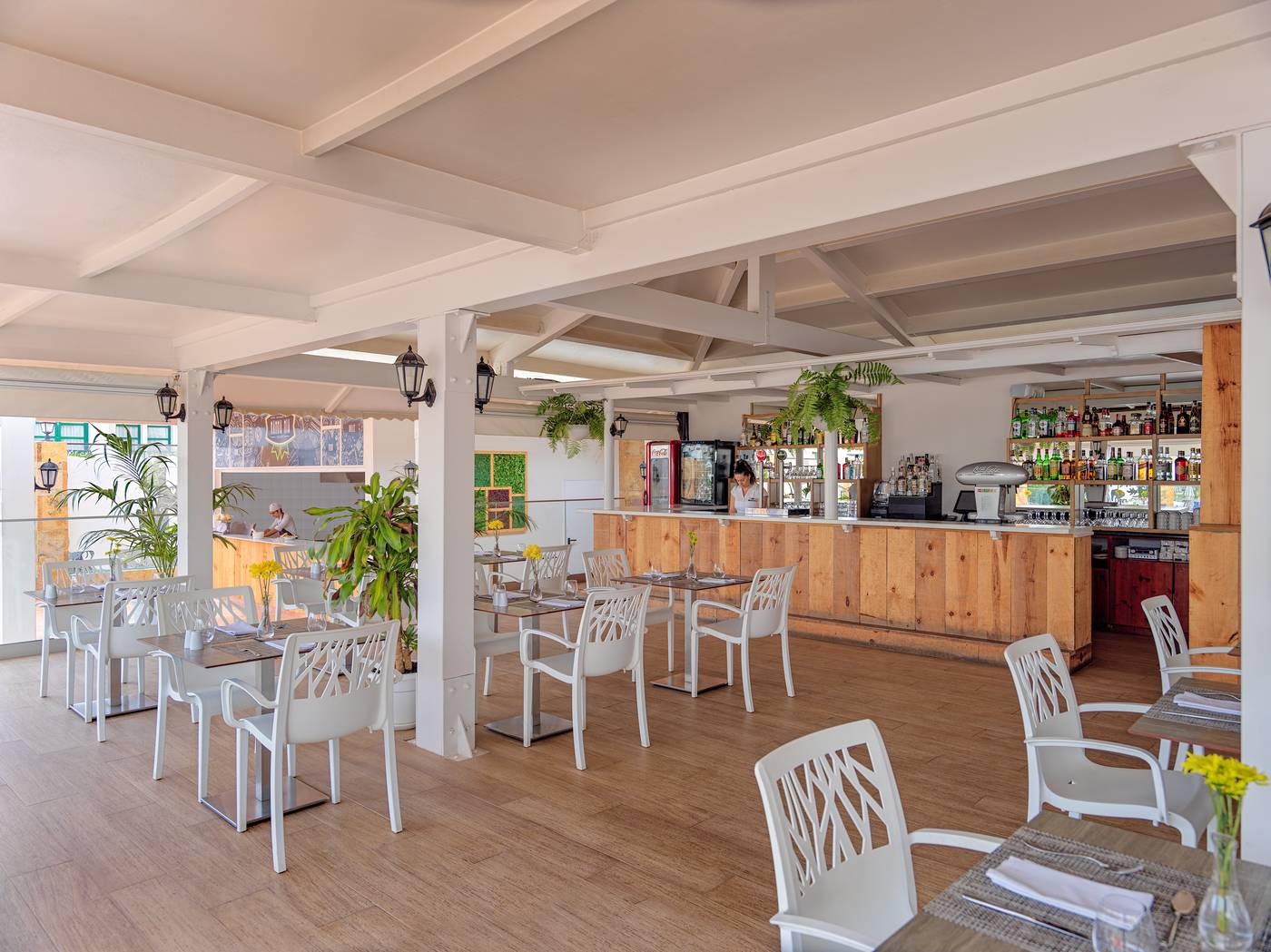 H10-Ocean-Suites-Restaurant-38