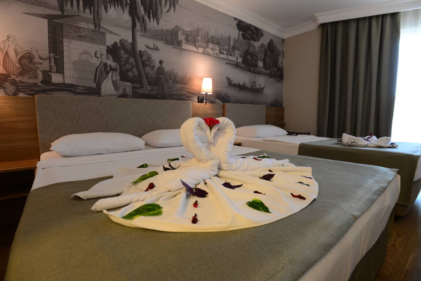 White-Gold-Hotel---Spa-Room-18